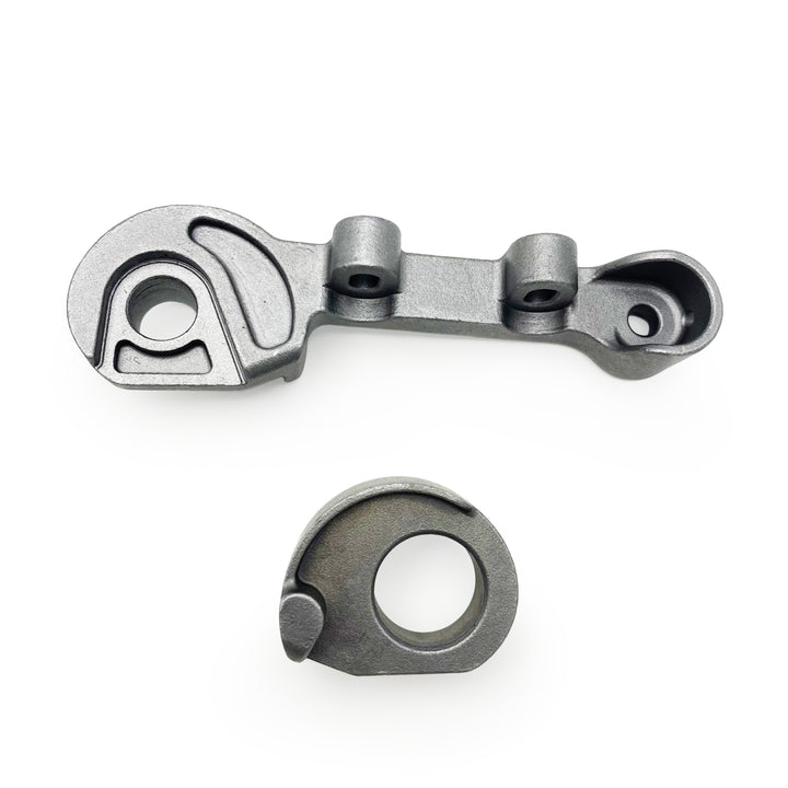 Hooded rear thru-axle dropout for flat-mount disc brakes for Universal Derailleur Hanger