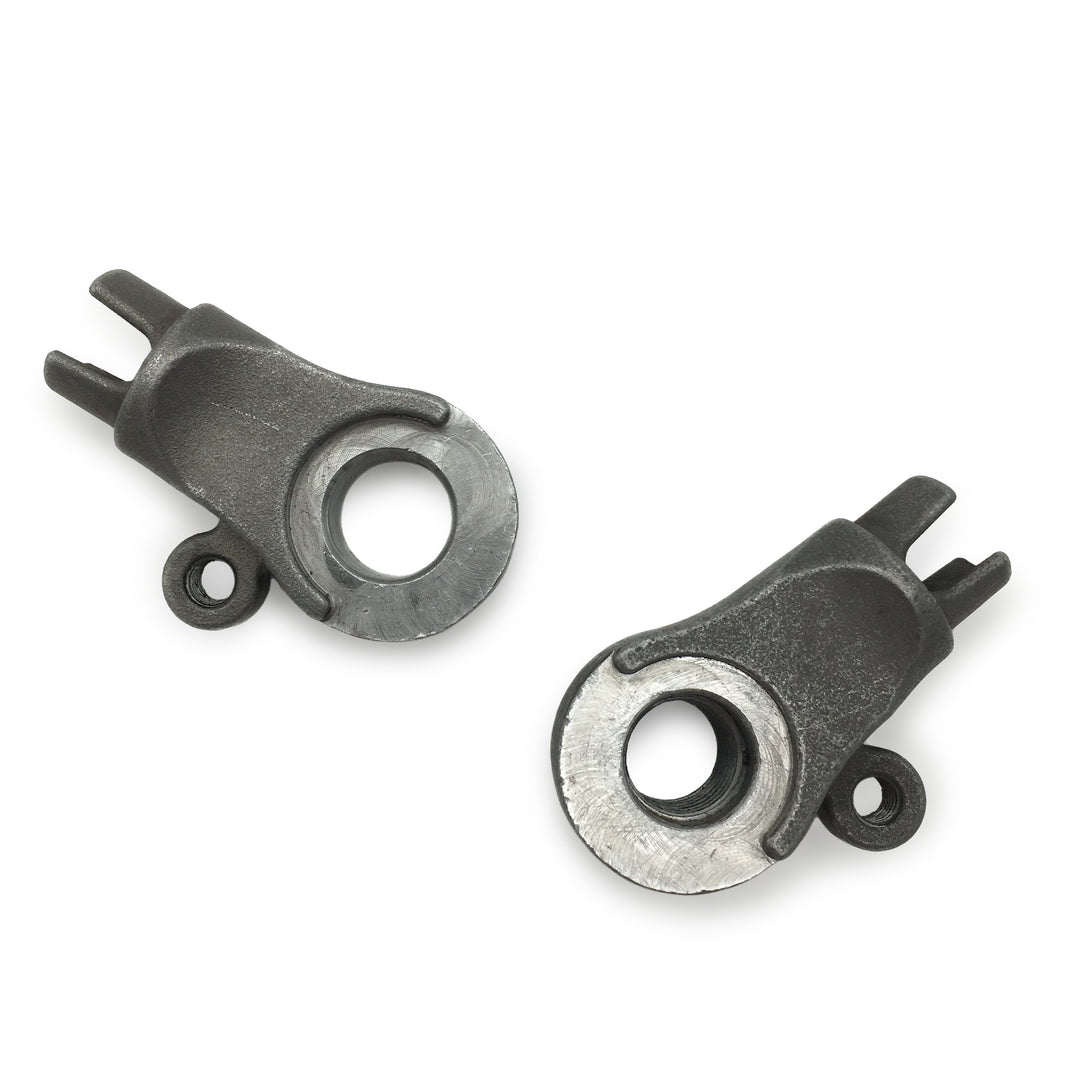 Thru-axle front dropouts with M12 x 1.5 thread pitch - 14mm dia. plug style - one eyelets. Steel.