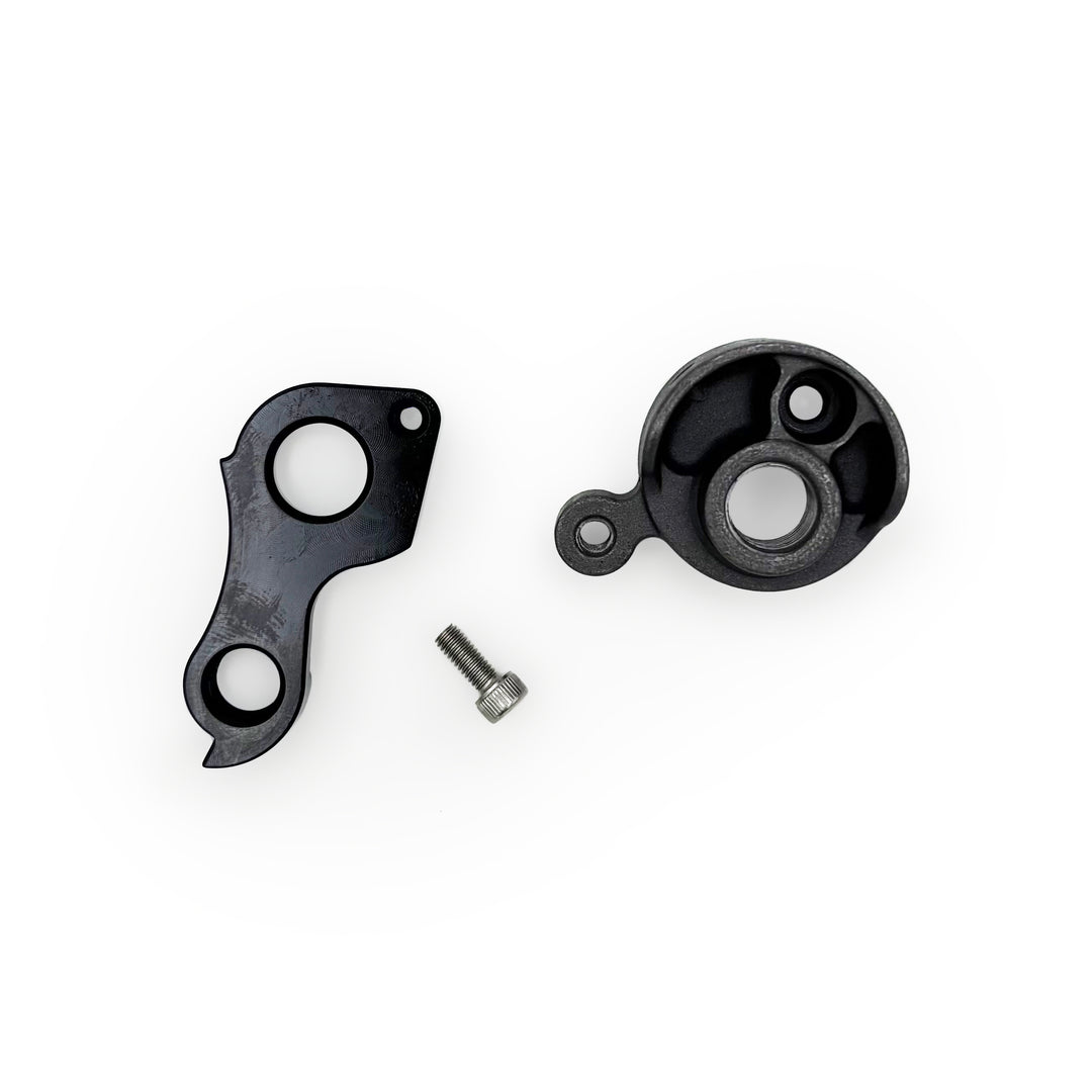Long Shen hooded rear thru-axle dropout for flat-mount disc brakes w/ replaceable der. hanger
