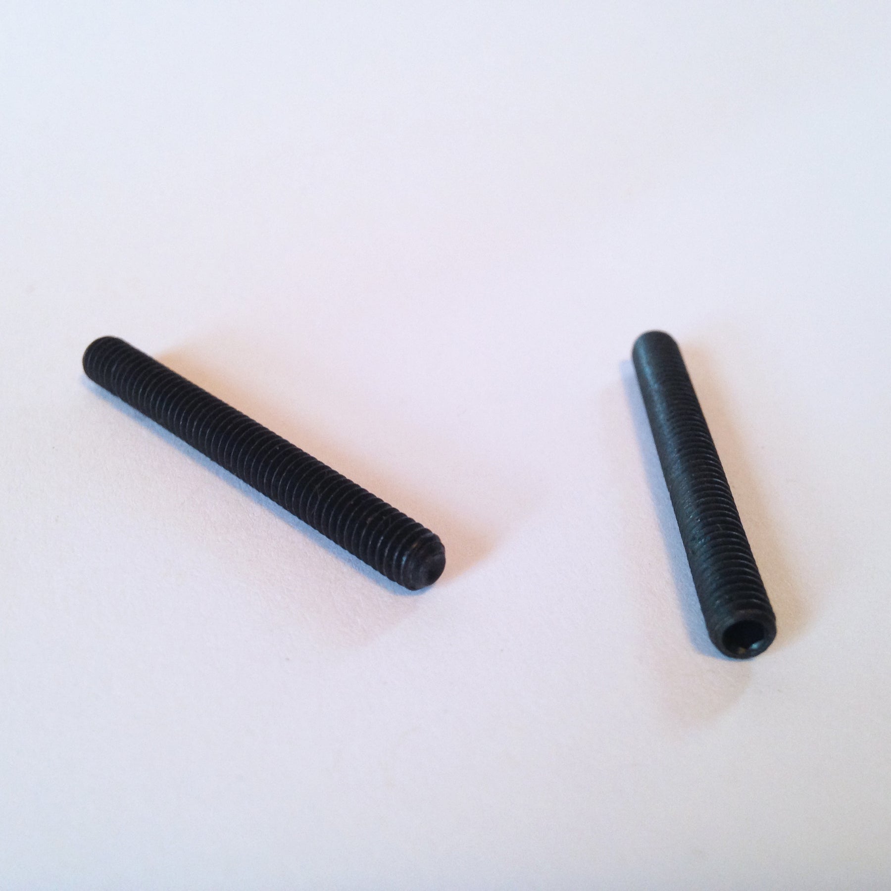 Dropout adjustment screws with 2mm Allen end pair Framebuilder Supply